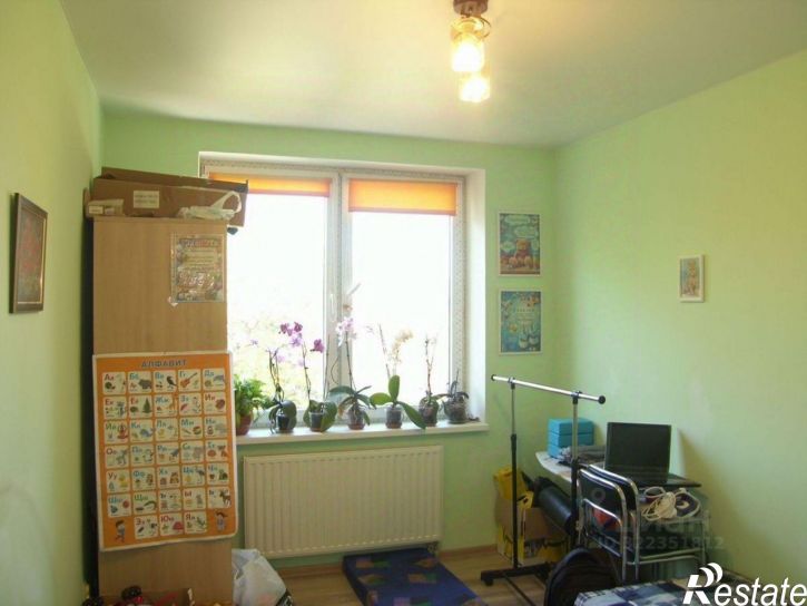 3-комн квартира улица Докука, 27A,  д. 27A