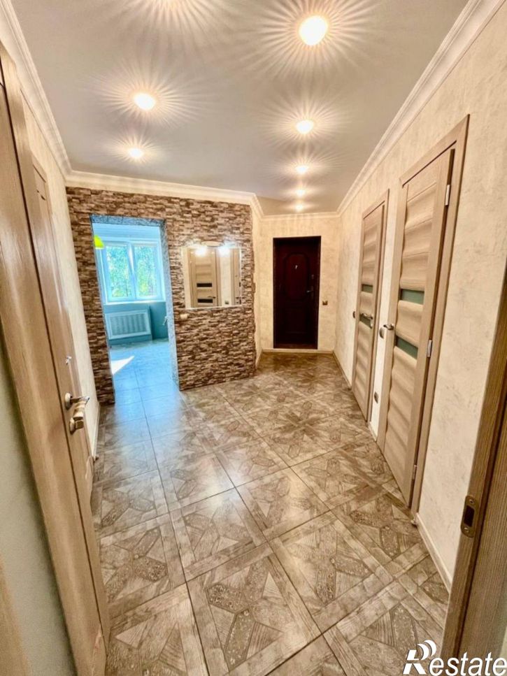 2-комн квартира улица Подполковника Иванникова, 1А,  д. 1А