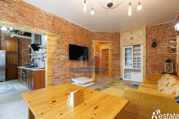 2-комн квартира улица Юрия Гагарина, 54,  д. 54