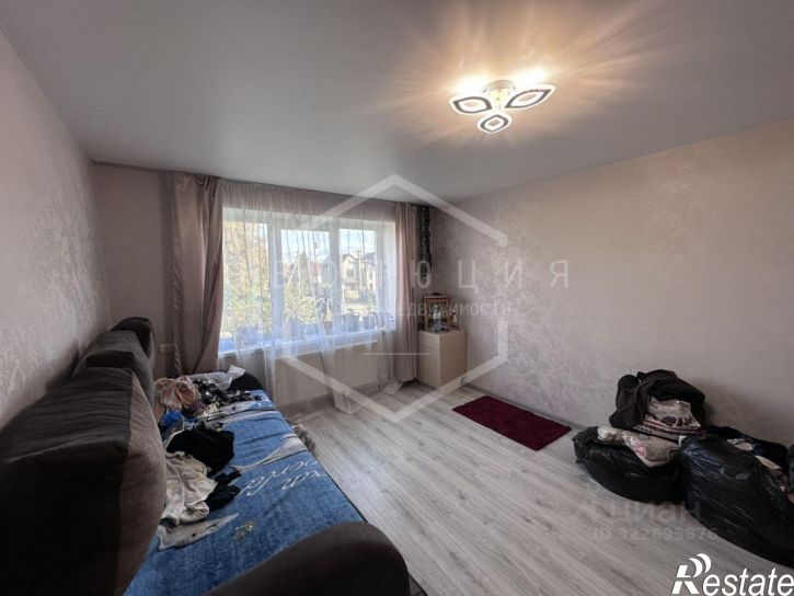 3-комн квартира ул Сурикова, 8,  д. 8