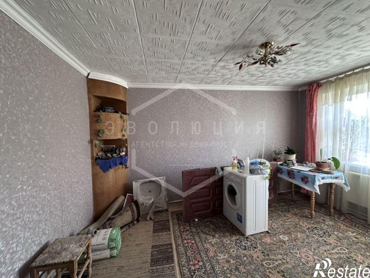 3-комн квартира ул Сурикова, 8,  д. 8