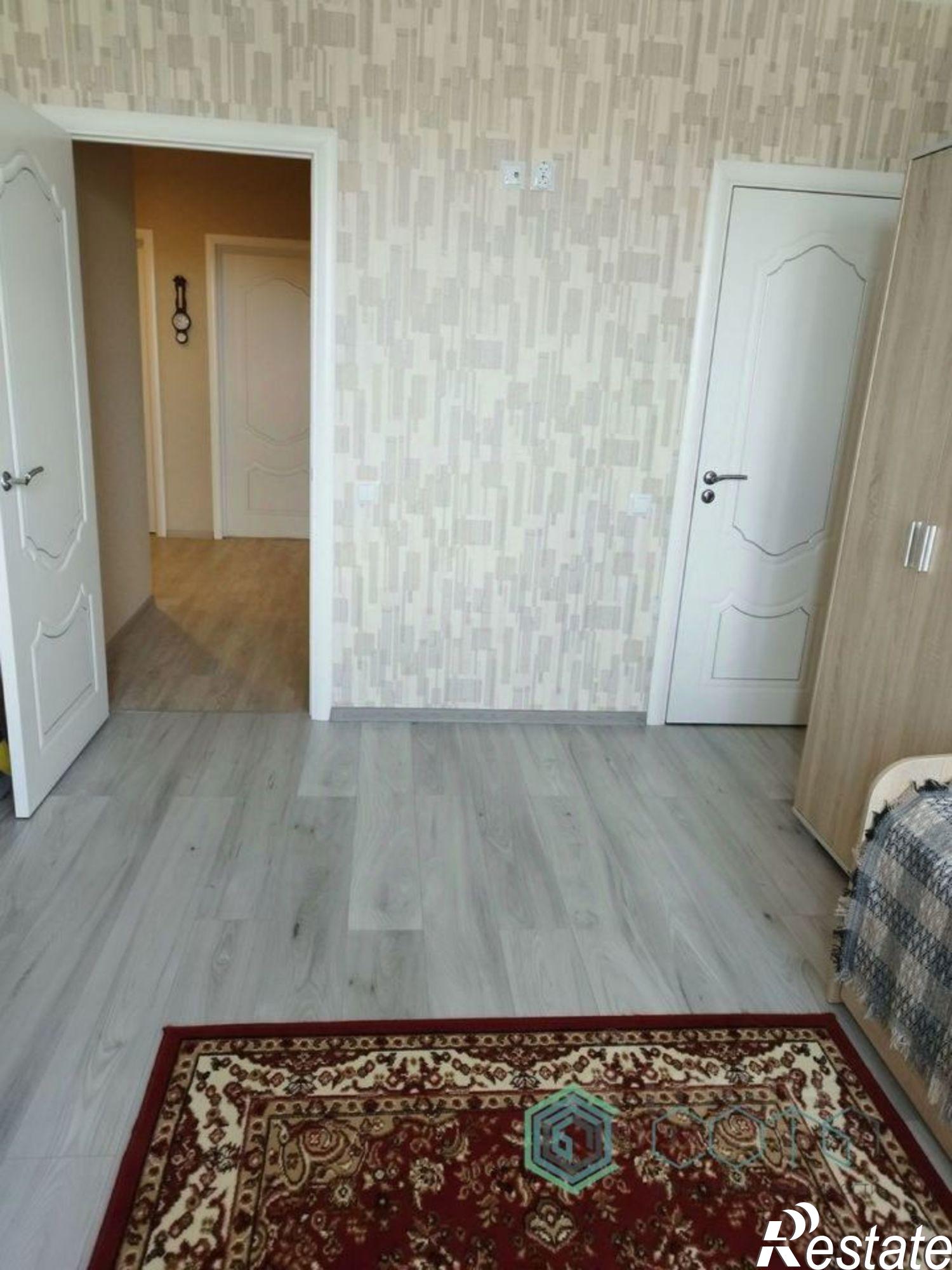 Купить квартиру за 15 000 000 рублей на ул Артиллерийская, 79