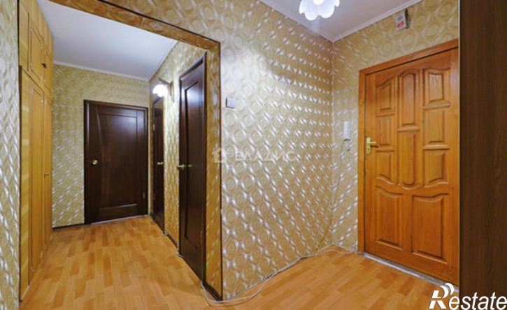 3-комн квартира улица Дзержинского, 102В,  д. 102В