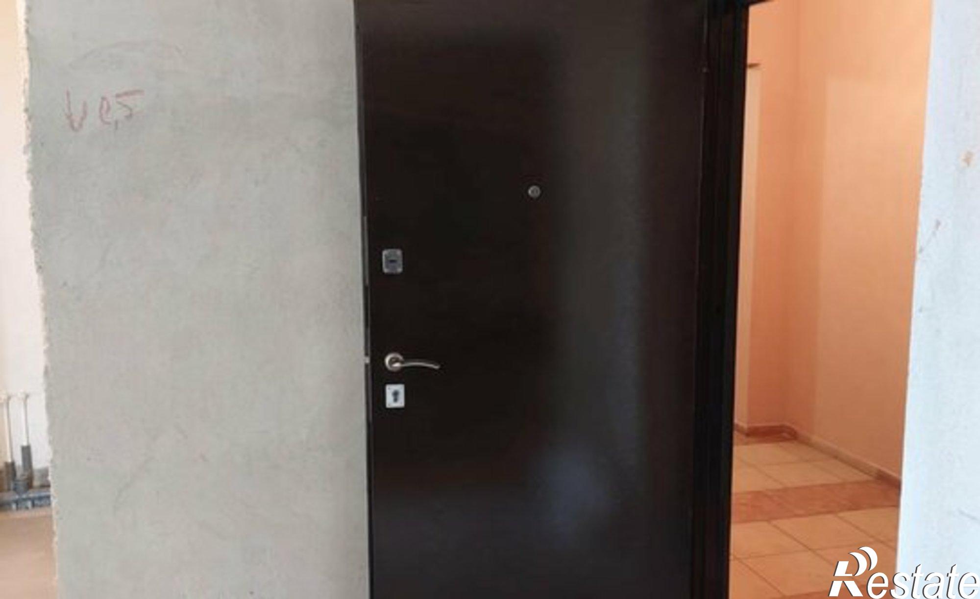 Купить квартиру за 10 400 000 рублей на Советский проспект, 81 к3