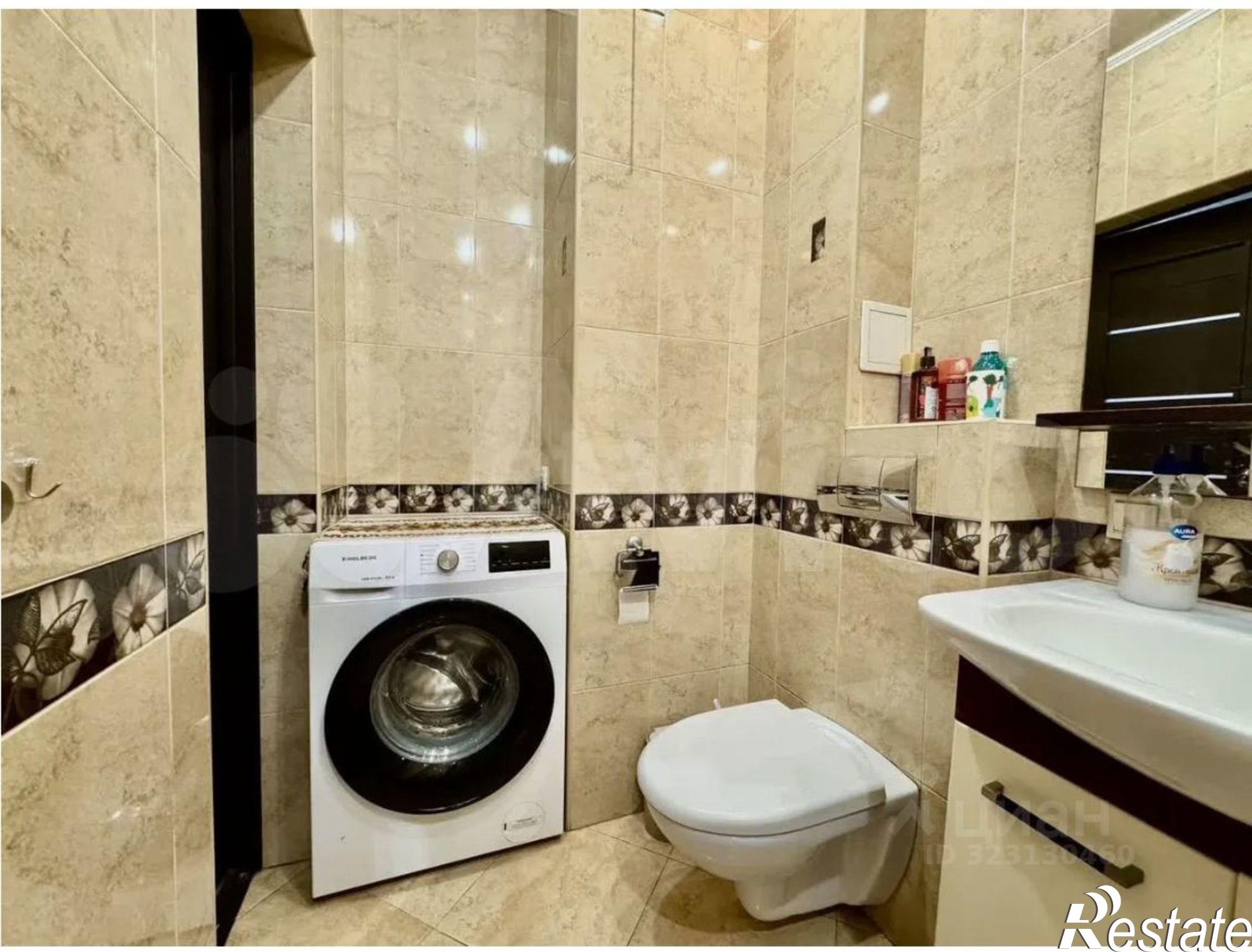 Купить квартиру за 9 790 000 рублей на Офицерская улица, 4