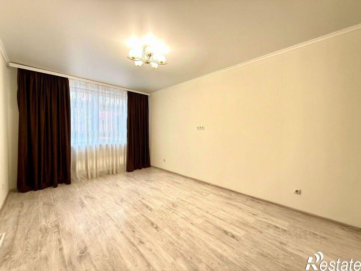 2-комн квартира улица Рихарда Зорге, 1,  д. 1