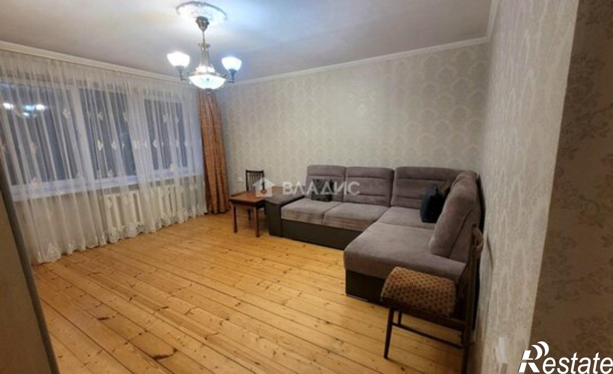 Купить квартиру за 9 900 000 рублей на Комсомольская улица, 102