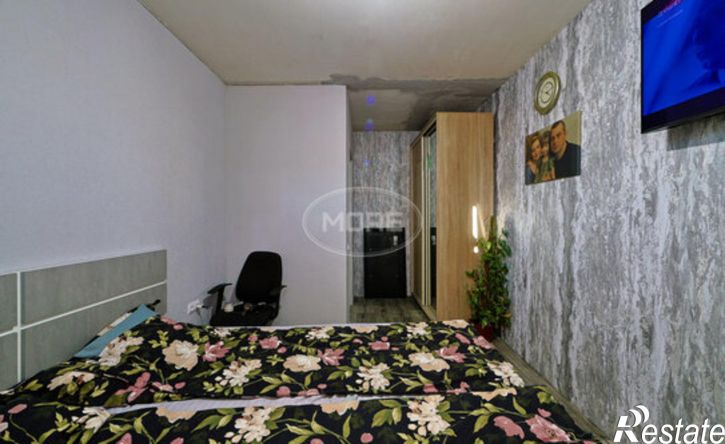 3-комн квартира улица Подполковника Емельянова, 272,  д. 272