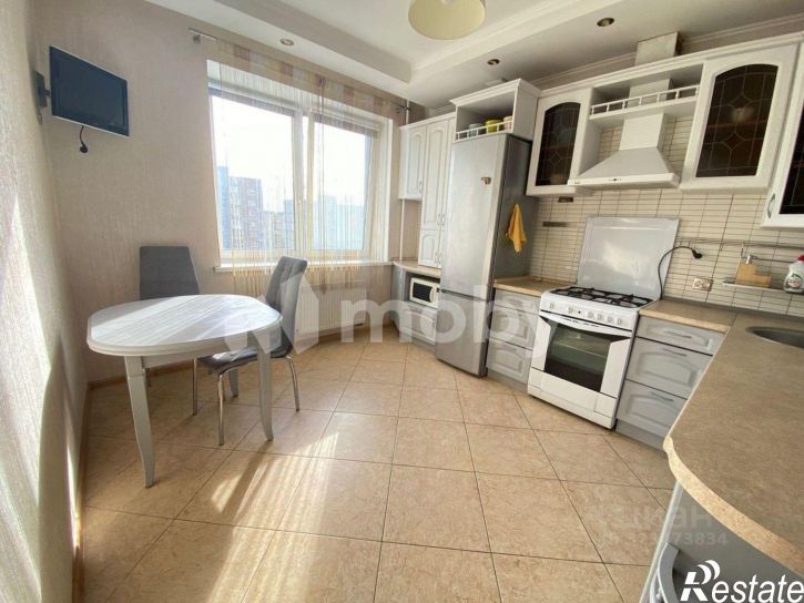 2-комн квартира ул Гайдара, 116,  д. 116