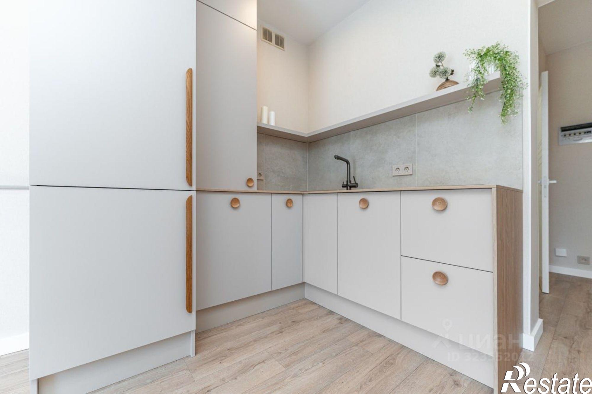 Купить квартиру за 11 700 000 рублей на проспект Калинина, 113А