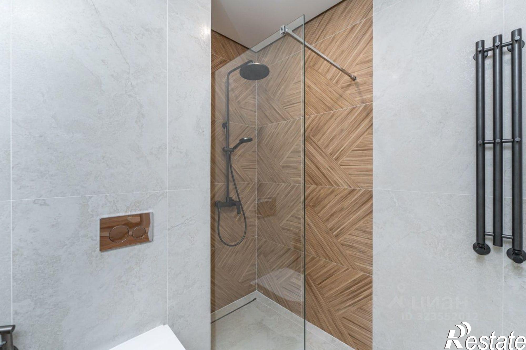 Купить квартиру за 11 700 000 рублей на проспект Калинина, 113А