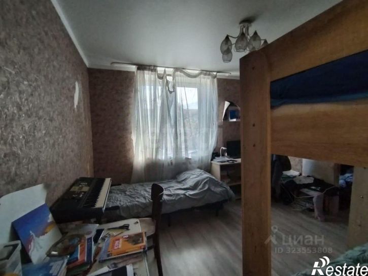 3-комн квартира ул Лукашова, 25,  д. 25