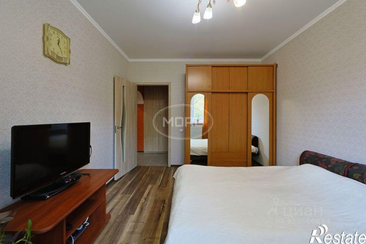 2-комн квартира улица Маршала Новикова, 13,  д. 13