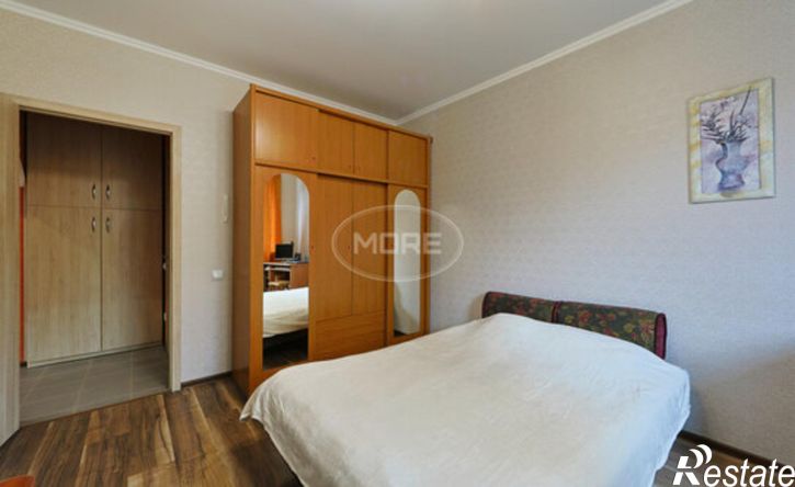 2-комн квартира ул Маршала Новикова, 13,  д. 13