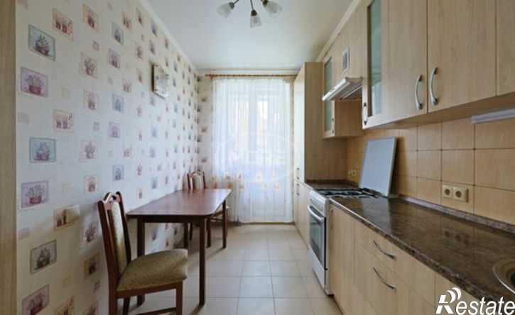 2-комн квартира ул Маршала Новикова, 13,  д. 13