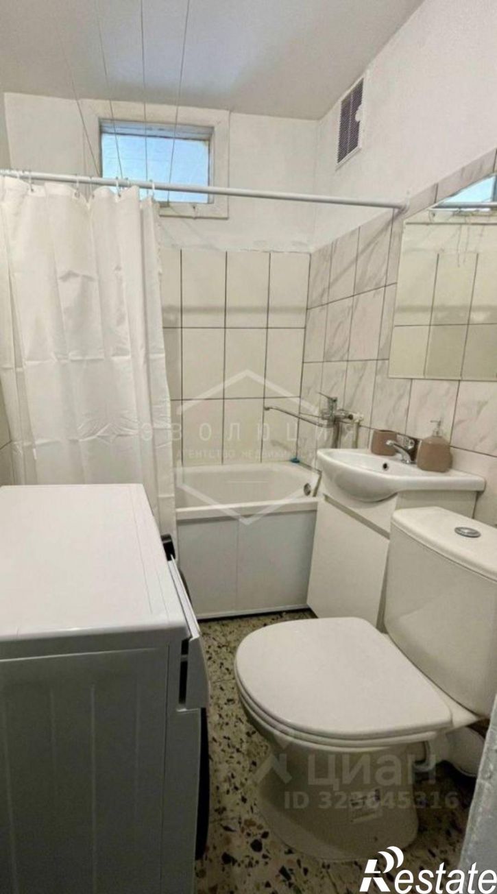 2-комн квартира ул Космонавта Леонова, 75,  д. 75