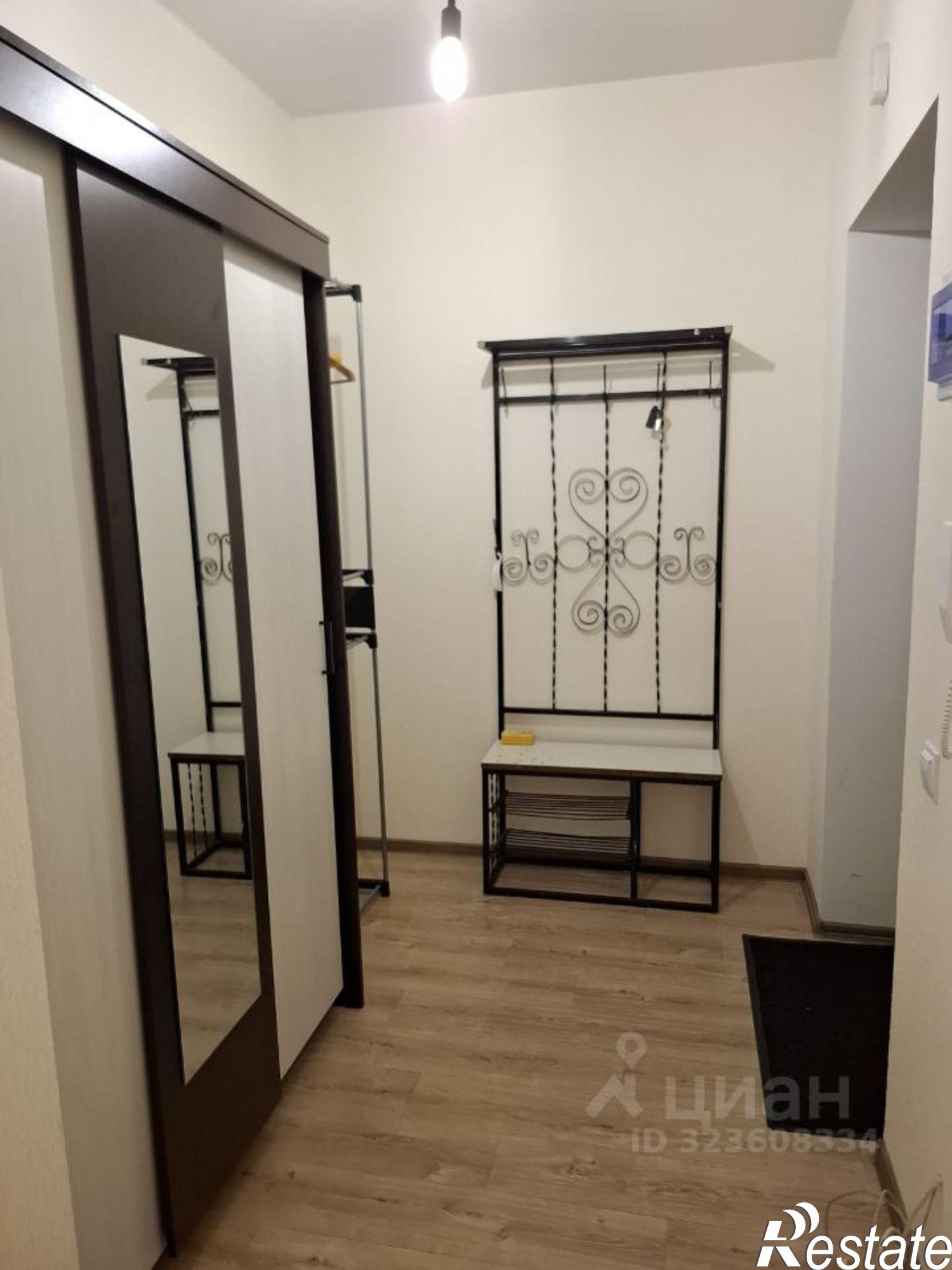 Сдать квартиру за 18 000 рублей на улица Поленова, 2 к1