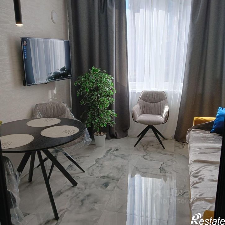 2-комн квартира Батальная улица, 104,  д. 104