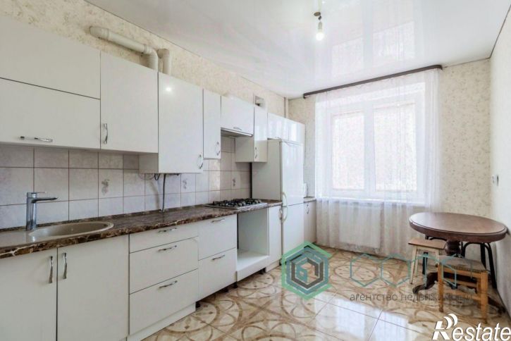 1-комн квартира улица Аксакова, 102,  д. 102