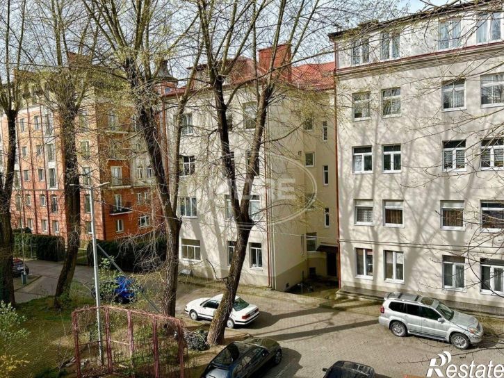 2-комн квартира Калининград, 1-й Октябрьский проезд, 2