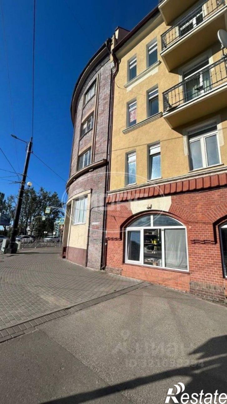 2-комн квартира улица Дзержинского, 1,  д. 1