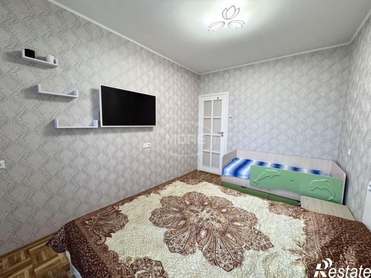 3-комн квартира бульвар Любови Шевцовой, 70,  д. 70