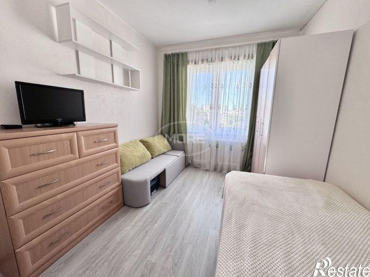 3-комн квартира бульвар Любови Шевцовой, 70,  д. 70