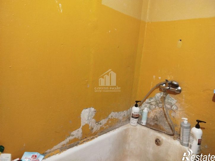 3-комн квартира Батальная улица, 77,  д. 77