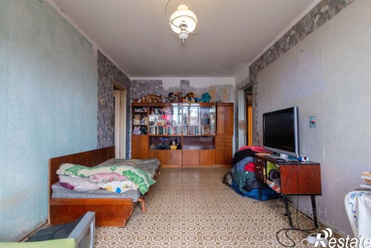 3-комн квартира Батальная улица, 77,  д. 77