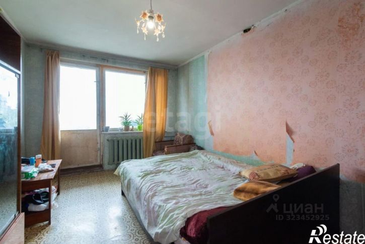 3-комн квартира Батальная улица, 77,  д. 77