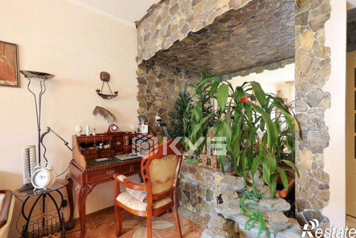 3-комн квартира Банковская улица, 12А,  д. 12А