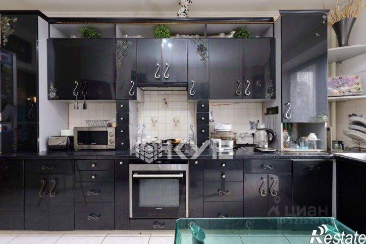 3-комн квартира Банковская улица, 12А,  д. 12А