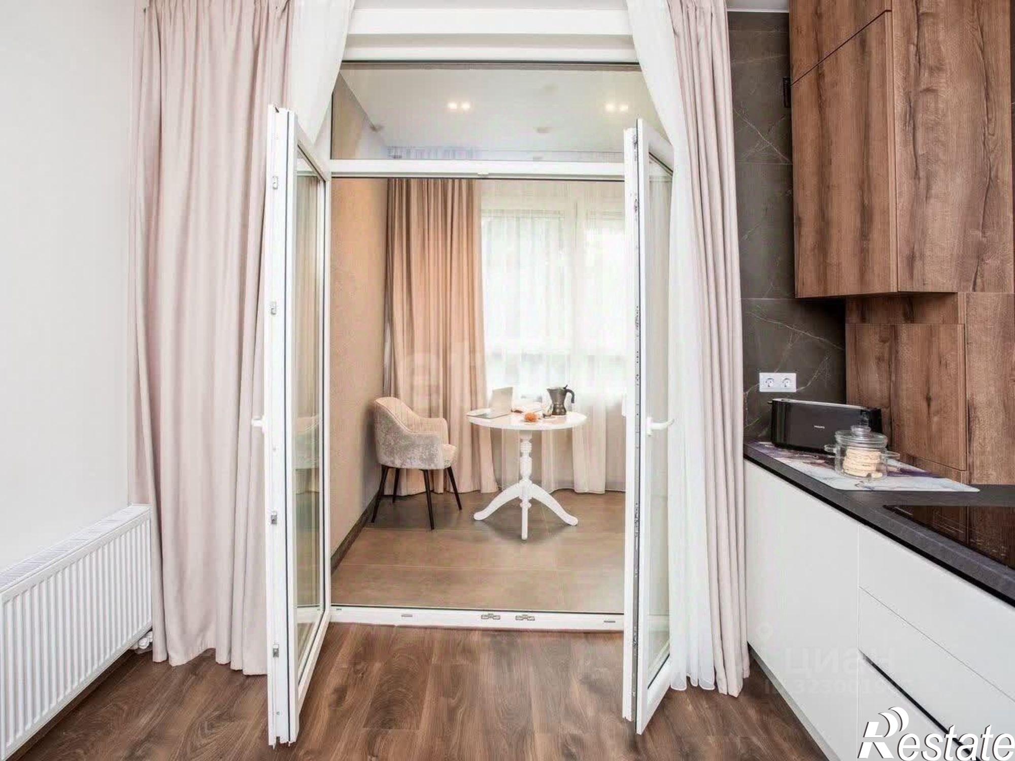 Сдать квартиру за 90 000 рублей на улица Румянцева, 11