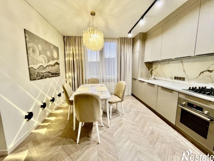 3-комн квартира улица 9-го Апреля, 88А,  д. 88А