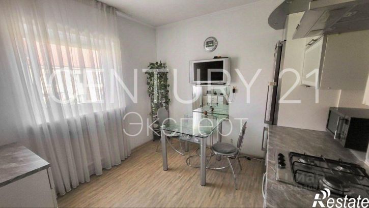 2-комн квартира ул Ю.Костикова, 9,  д. 9