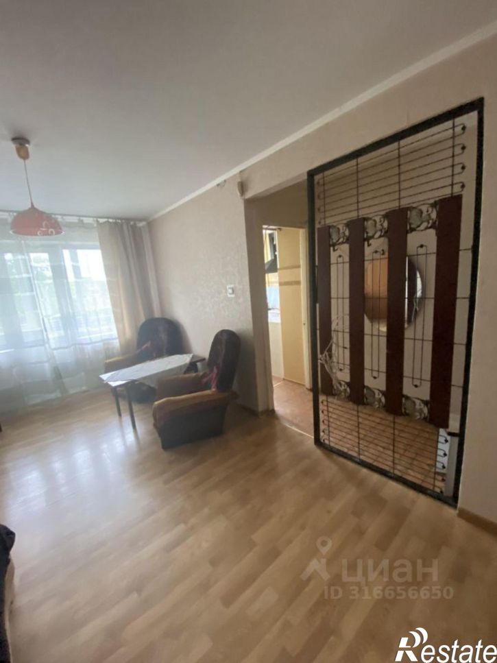 2-комн квартира ул Чекистов, 108,  д. 108