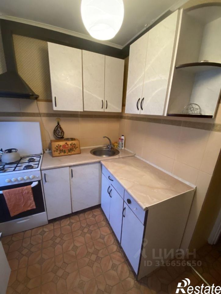 2-комн квартира ул Чекистов, 108,  д. 108