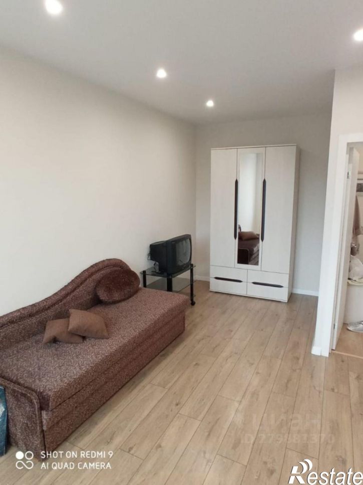 1-комн квартира улица Александра Суворова, 31,  д. 31