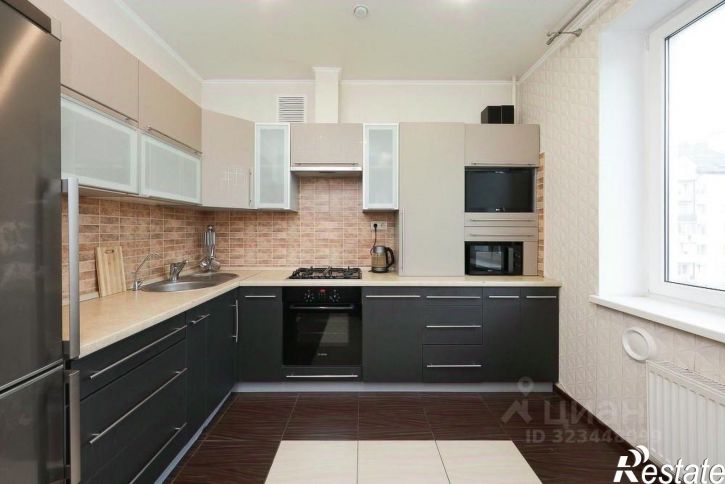 3-комн квартира Калининград, Кутаисский переулок, 3