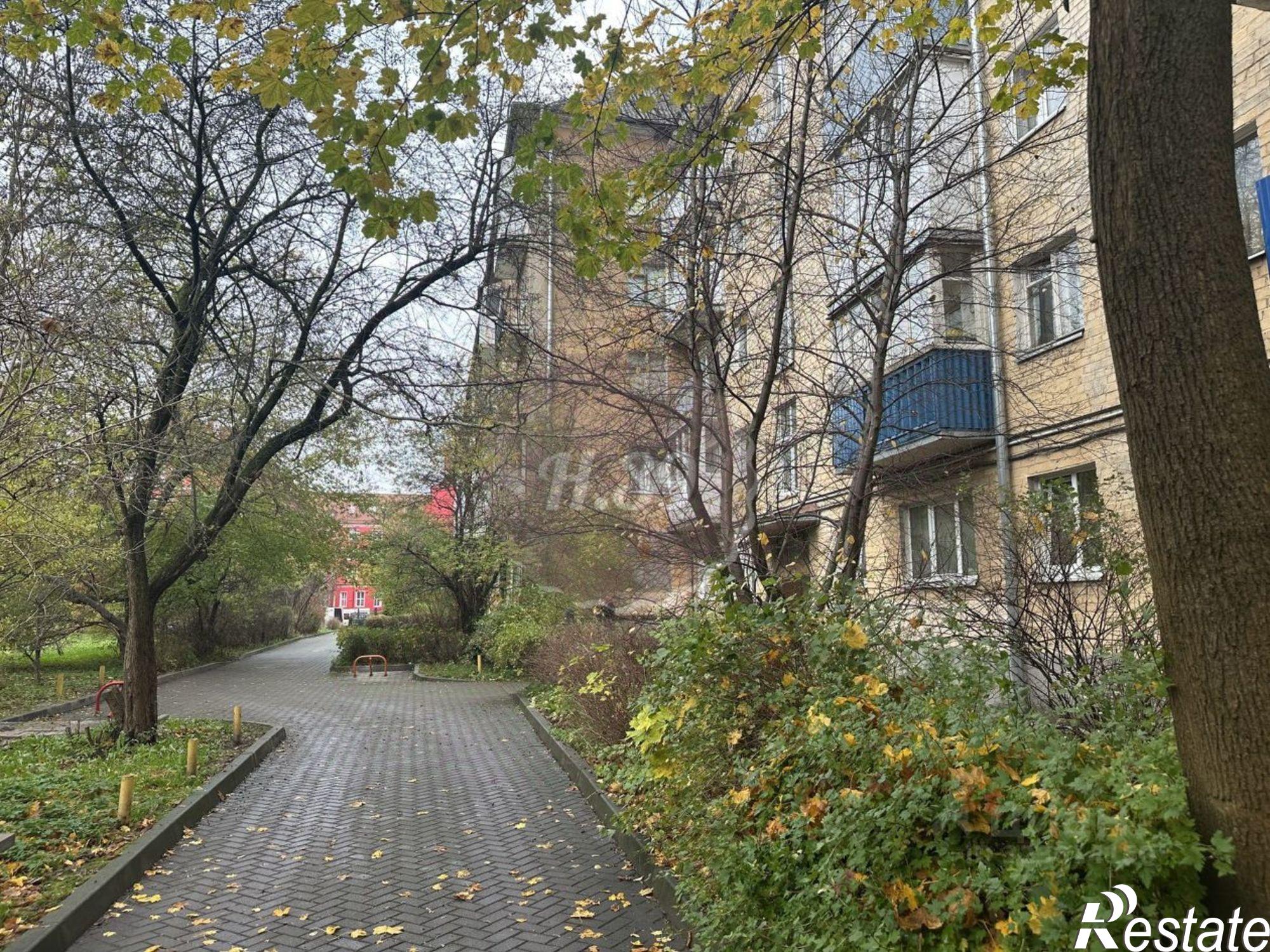 Сдать квартиру за 27 000 рублей на Гостиная улица, 4