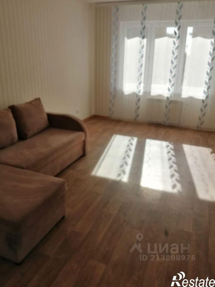 2-комн квартира улица Левитана, 63 к3,  д. 63 к3
