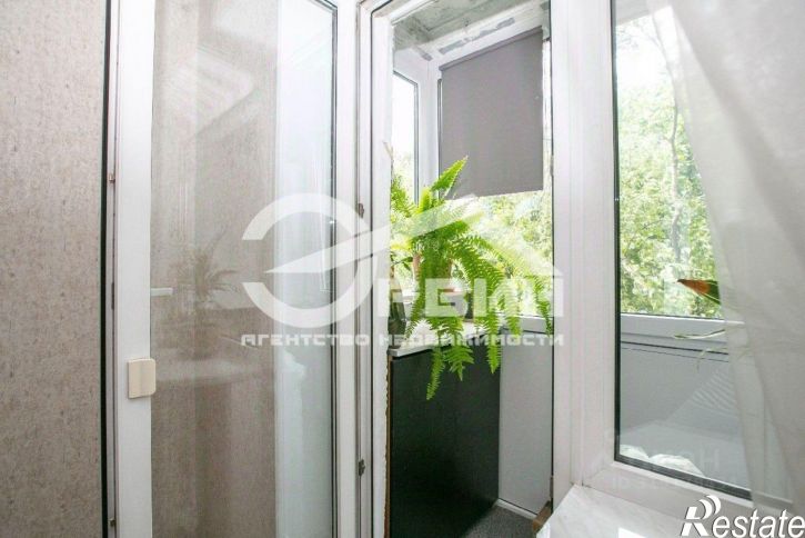 3-комн квартира Нарвская улица, 21,  д. 21