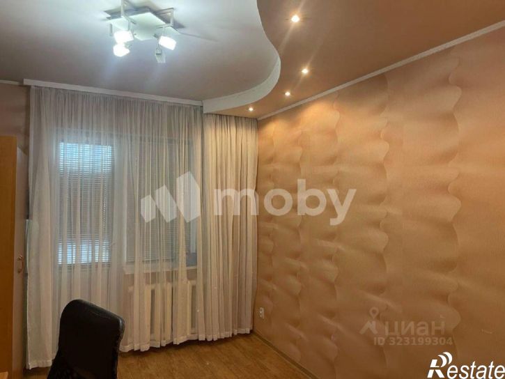 3-комн квартира улица Николая Карамзина, 3,  д. 3