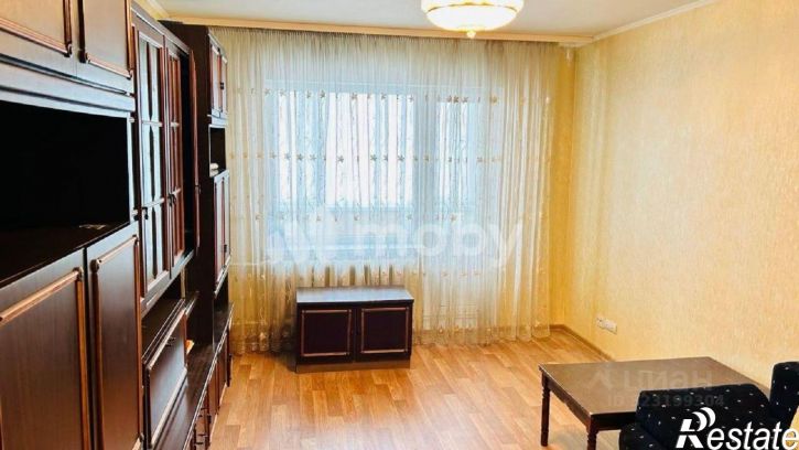 3-комн квартира улица Николая Карамзина, 3,  д. 3