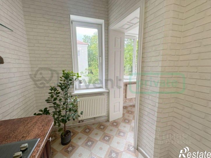 2-комн квартира Калининград, Красная ул, 23