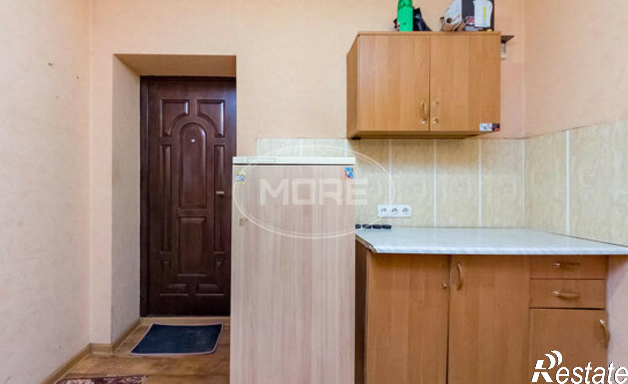 Купить квартиру за 2 700 000 рублей на улица Генерал-майора Яновского, 7