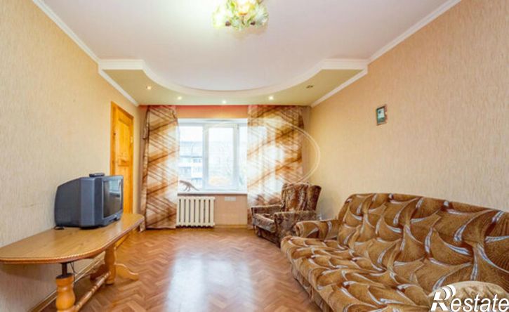 2-комн квартира улица Генерал-майора Яновского, 7,  д. 7