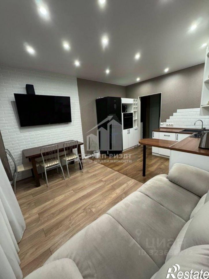 2-комн квартира улица Генерала Челнокова, 58,  д. 58