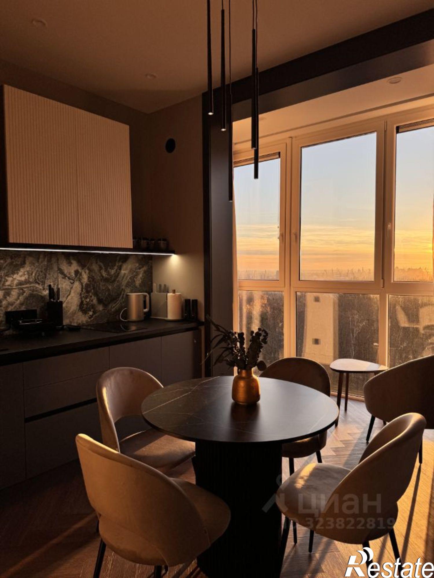 Сдать квартиру за 100 000 рублей на улица Румянцева, 11