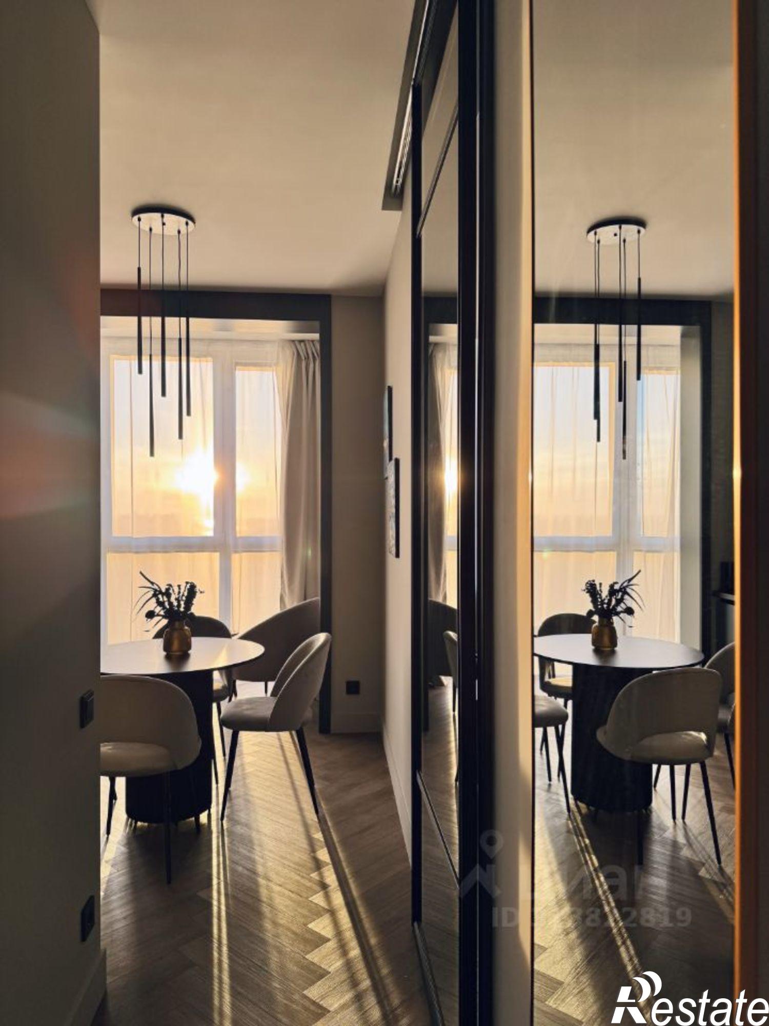 Сдать квартиру за 100 000 рублей на улица Румянцева, 11